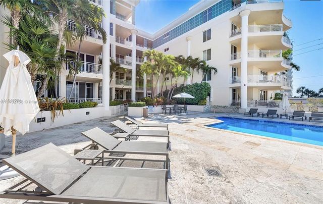 1 Century Ln 209, Miami Beach, FL 33139