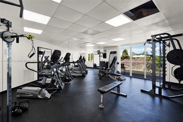 1 Century Ln 209, Miami Beach, FL 33139