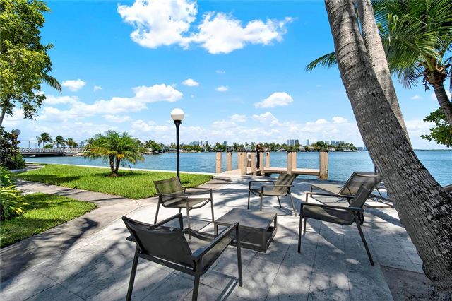 1 Century Ln 209, Miami Beach, FL 33139