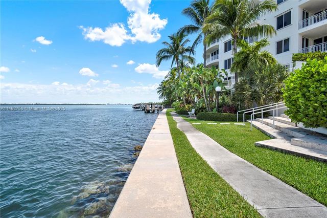 1 Century Ln 209, Miami Beach, FL 33139