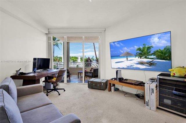 1 Century Ln 209, Miami Beach, FL 33139