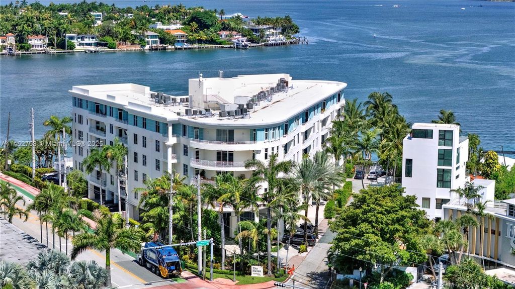 1 Century Ln 209, Miami Beach, FL 33139