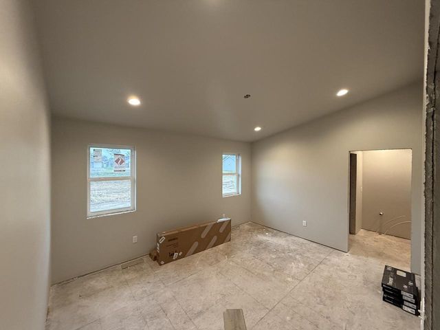 1908 Arches DRIVE, Holmen, WI 54636