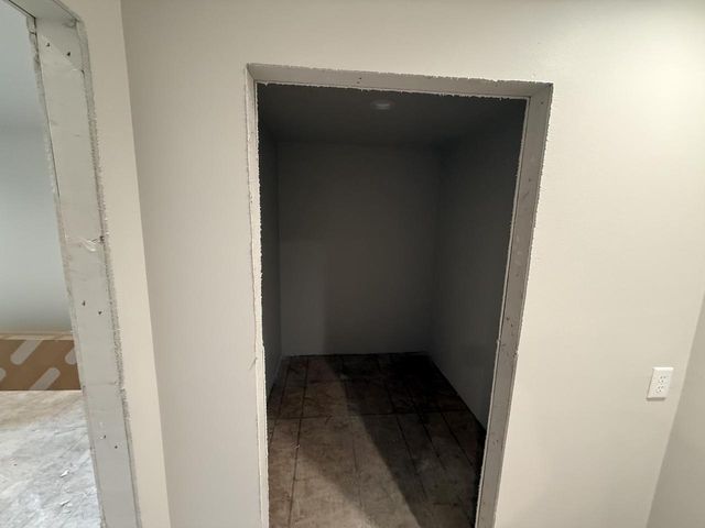 1908 Arches DRIVE, Holmen, WI 54636