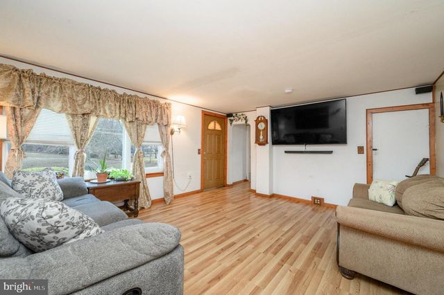 35 POTTS RD, Robbinsville, NJ 08691