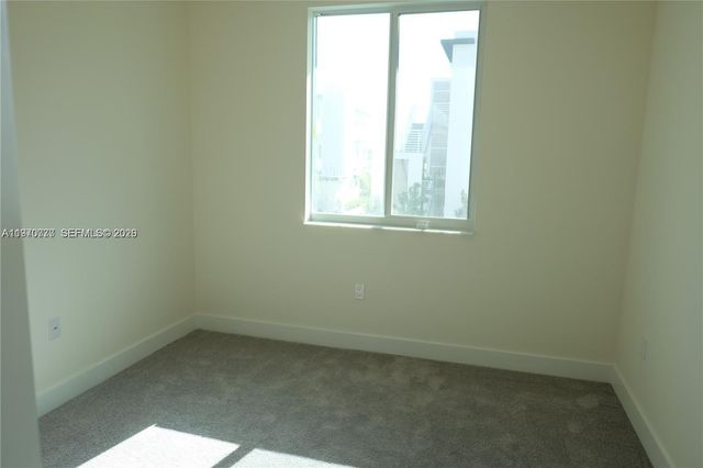 6416 NW 102nd Ct 104, Doral, FL 33178