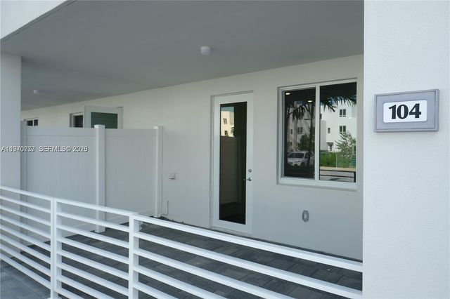 6416 NW 102nd Ct 104, Doral, FL 33178