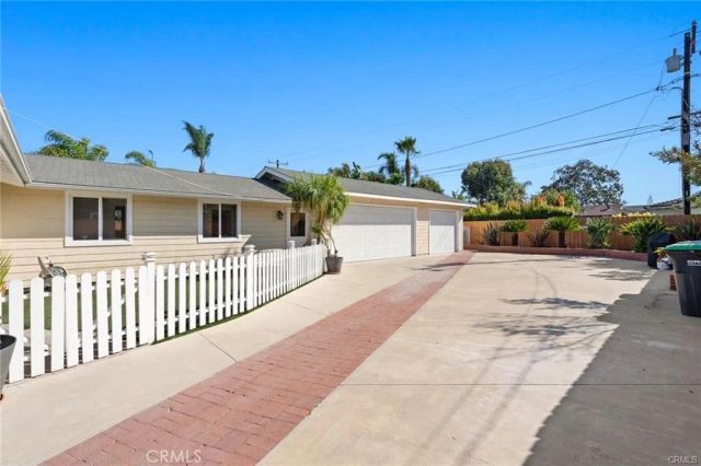 369 E 20th, Costa Mesa, CA 92627