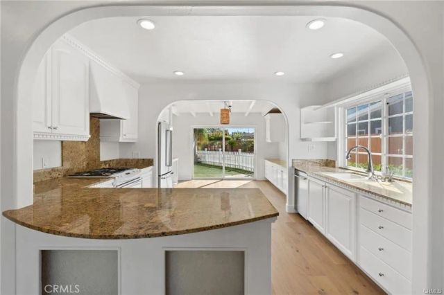 369 E 20th, Costa Mesa, CA 92627