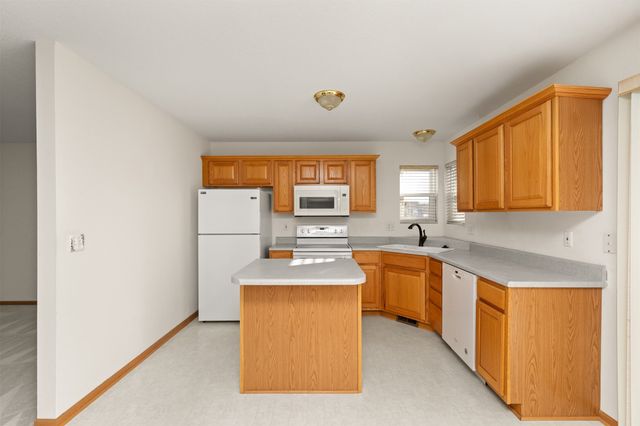 2813 SW Tradition Circle, Ankeny, IA 50023