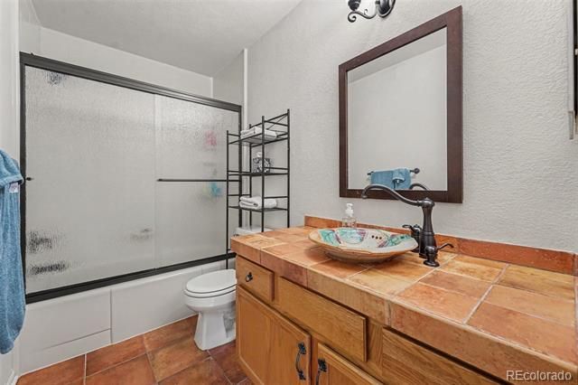 1030 W 112th Avenue 203, Northglenn, CO 80234