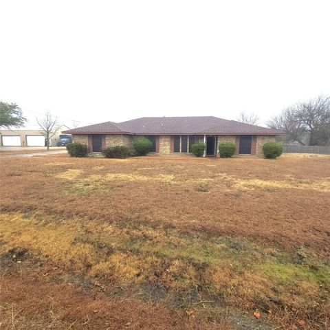 134 Hollie Drive, Red Oak, TX 75154