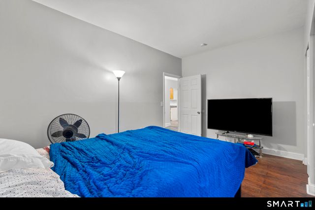 87 Amity Street, Hartford, CT 06106