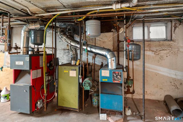 87 Amity Street, Hartford, CT 06106