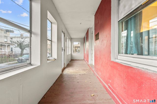 87 Amity Street, Hartford, CT 06106