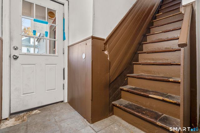 87 Amity Street, Hartford, CT 06106