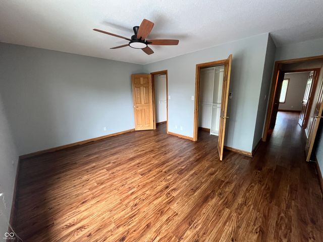 354 Hunters Lane APT C, Carmel, IN 46032