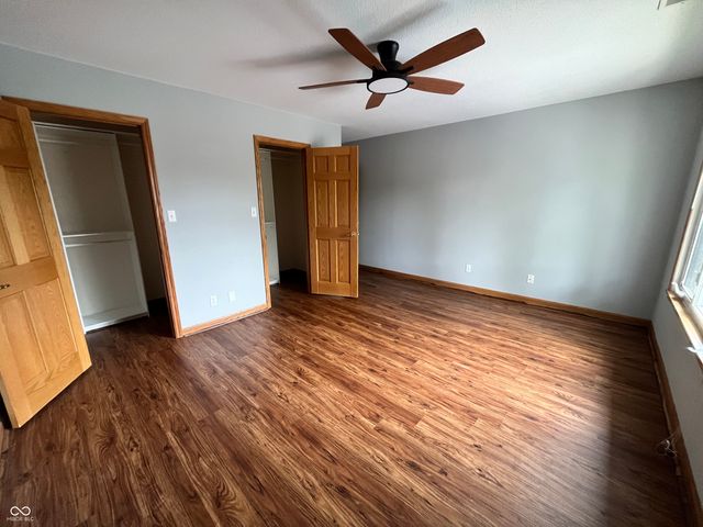 354 Hunters Lane APT C, Carmel, IN 46032