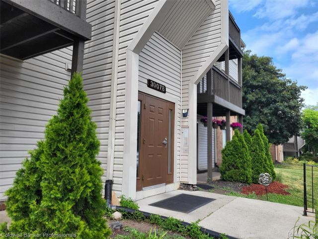 30078 W 12 Mile Rd 99, Farmington Hills, MI 48334