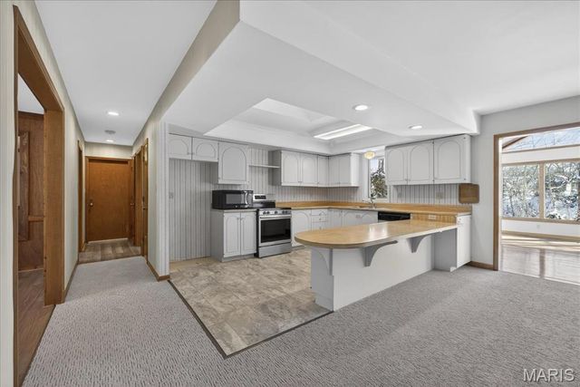 216 Shelburne Drive, St Charles, MO 63301