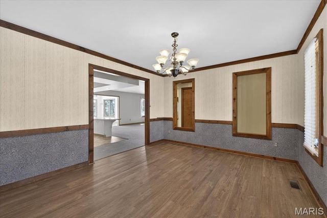 216 Shelburne Drive, St Charles, MO 63301