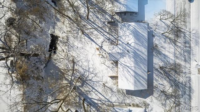 216 Shelburne Drive, St Charles, MO 63301