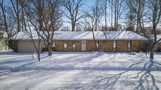 216 Shelburne Drive, St Charles, MO 63301