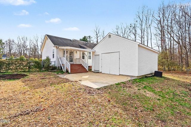 126 Mary Michael Lane, Benson, NC 27504