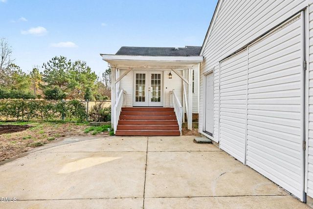 126 Mary Michael Lane, Benson, NC 27504