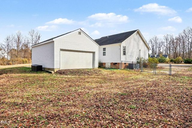 126 Mary Michael Lane, Benson, NC 27504