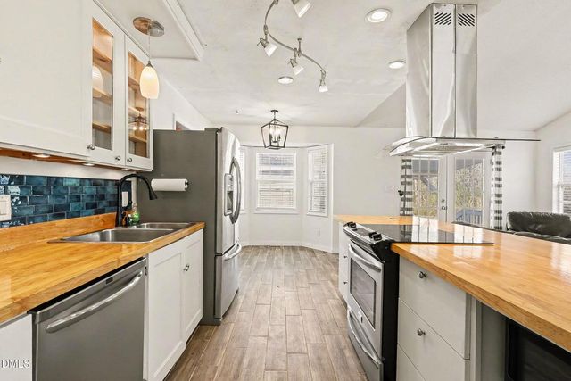 126 Mary Michael Lane, Benson, NC 27504