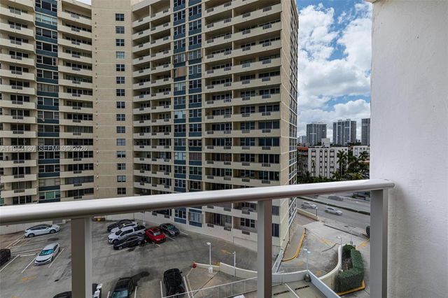 3140 S Ocean Dr 603, Hallandale Beach, FL 33009