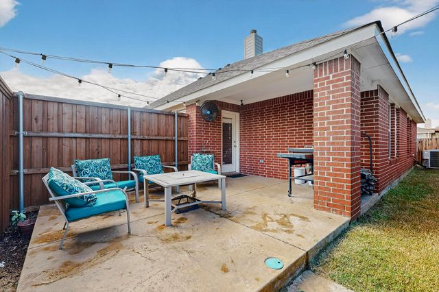 1205 Chestnut Hill Drive, Wylie, TX 75098