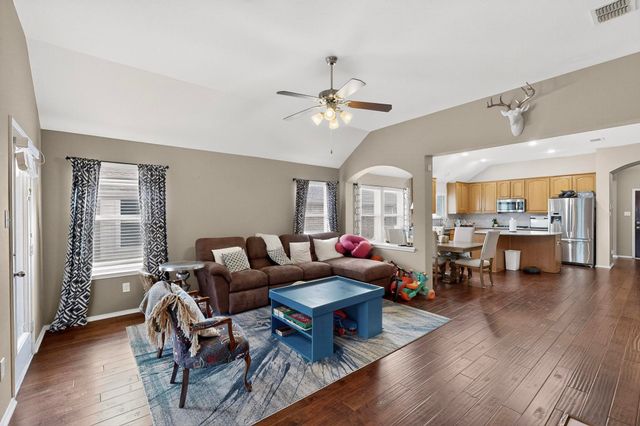 1205 Chestnut Hill Drive, Wylie, TX 75098