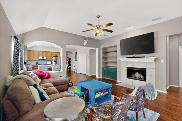 1205 Chestnut Hill Drive, Wylie, TX 75098