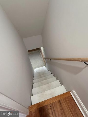 223 N MILTON AVE, Baltimore, MD 21224