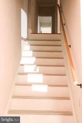 223 N MILTON AVE, Baltimore, MD 21224