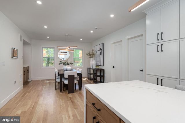 190 BAYARD LN, Princeton, NJ 08540