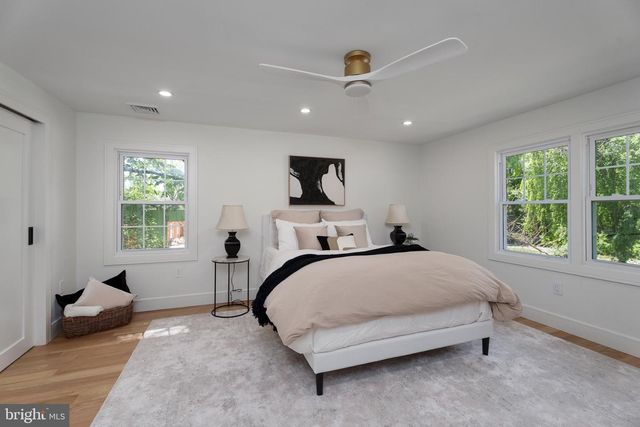 190 BAYARD LN, Princeton, NJ 08540