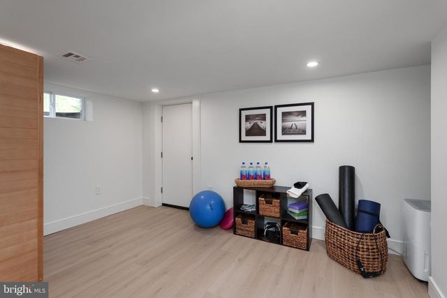 190 BAYARD LN, Princeton, NJ 08540