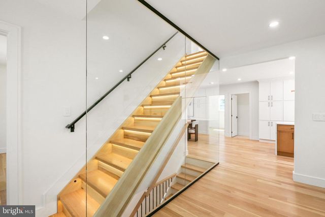 190 BAYARD LN, Princeton, NJ 08540