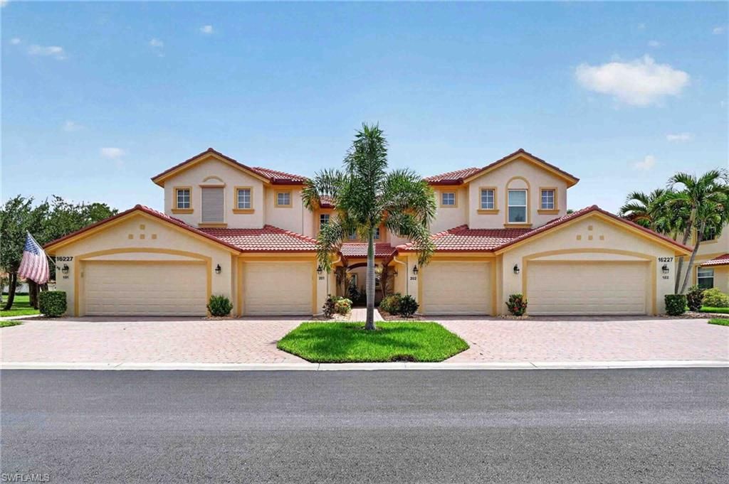 16227 Coco Hammock WAY 101, FORT MYERS, FL 33908 — photo 2
