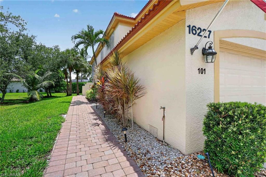 16227 Coco Hammock WAY 101, FORT MYERS, FL 33908 — photo 3