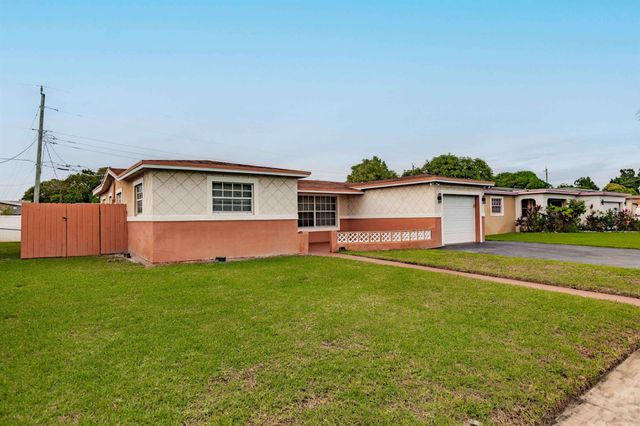 4141 NW 32nd Avenue, Lauderdale Lakes, FL 33309
