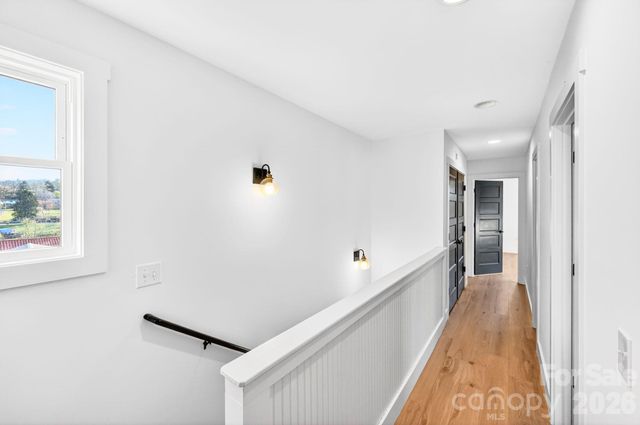477 Oakdale Road, Waynesville, NC 28786