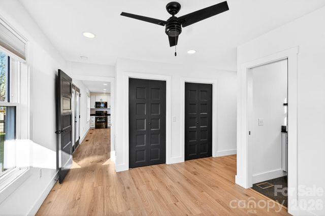 477 Oakdale Road, Waynesville, NC 28786