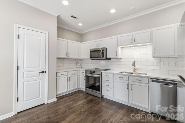 8710 Arrowhead Place Lane, Cornelius, NC 28031