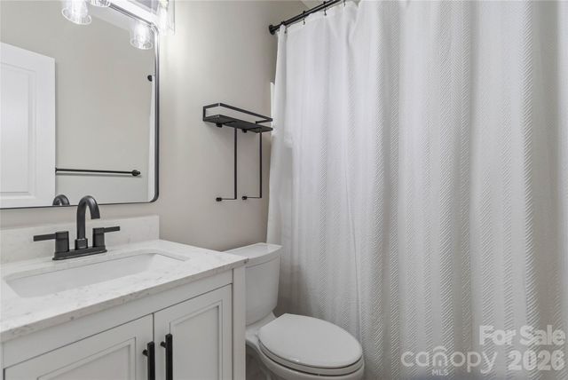 8710 Arrowhead Place Lane, Cornelius, NC 28031