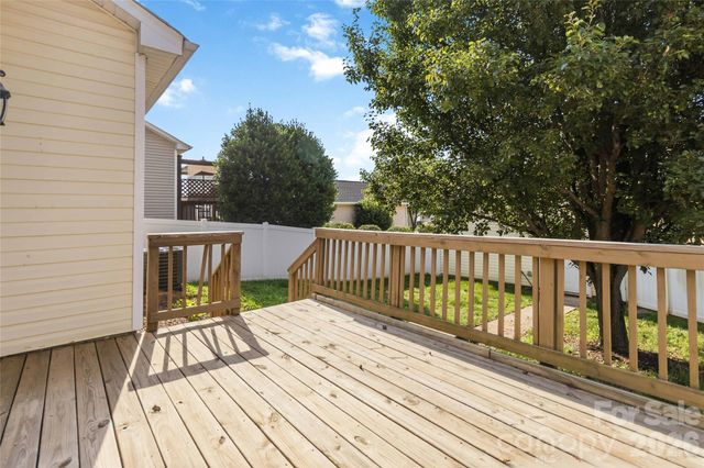 8710 Arrowhead Place Lane, Cornelius, NC 28031