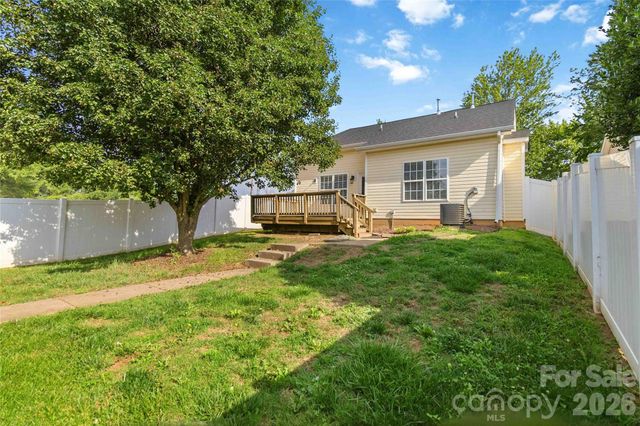 8710 Arrowhead Place Lane, Cornelius, NC 28031